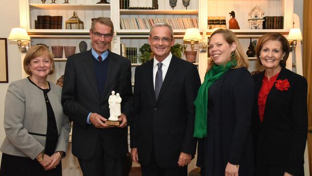 PremioValoresFamiliares2015