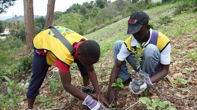 Jovens_Volunt_Haiti