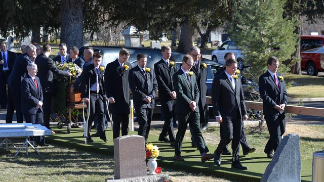 Pres-Monson-Burial5464-2018